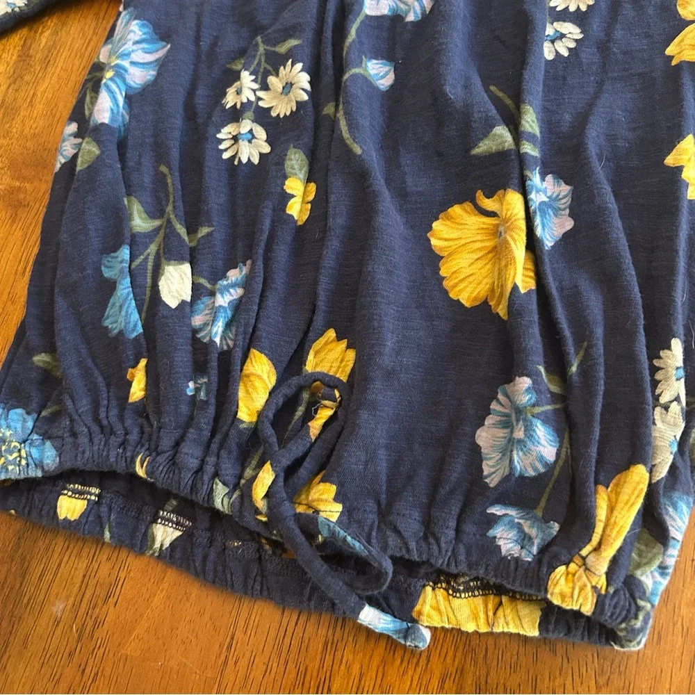 Old Navy Girls XS (5) Navy Floral Long Sleeve Peasant Top w/ Drawstring Hem